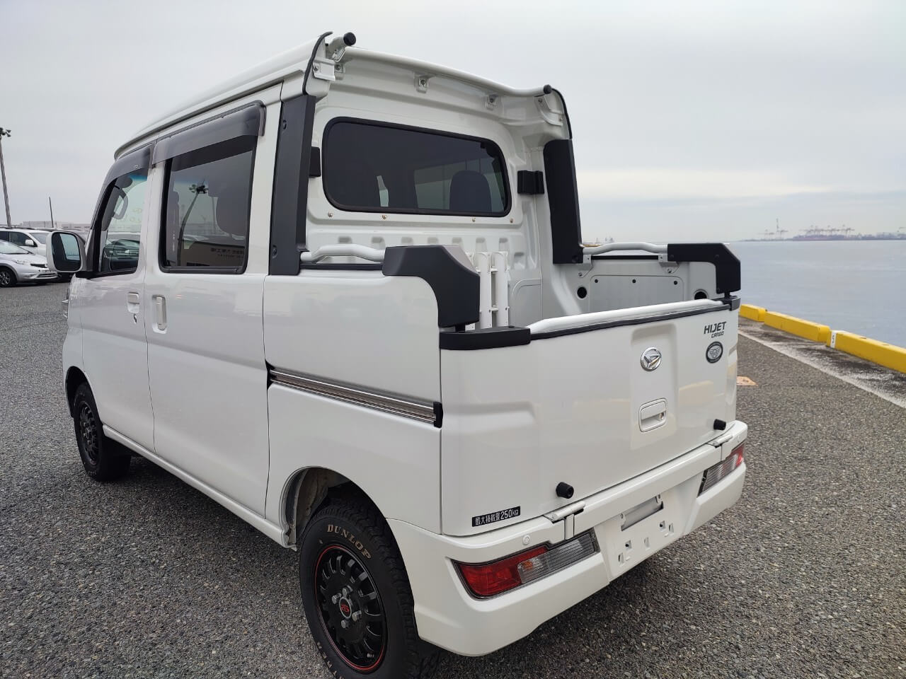 2020 Daihatsu Deck Van add image thumbnail